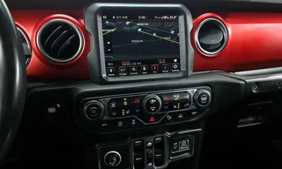 Jeep Wrangler 2021, 43018 км, за 29237.47 USD - фото 14