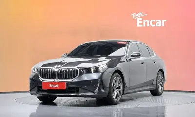 BMW 5-Series · 2024 год