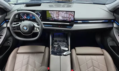 BMW 5-Series 2024, 36684 км, за 32814.76 USD - фото 7