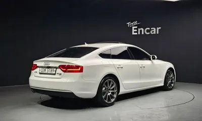 Audi A5 2014, 102665 км, за 4823.26 USD