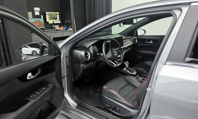 Kia K3 2022, 33032 км, за 13082.26 USD - фото 10