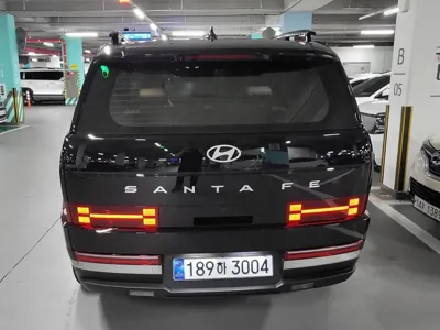 Hyundai Santafe 2025, 2030 км, за 16460.84 USD