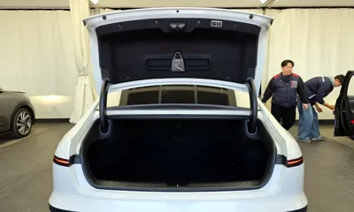 Hyundai Grandeur 2024, 36691 км, за 27110.41 USD - фото 20