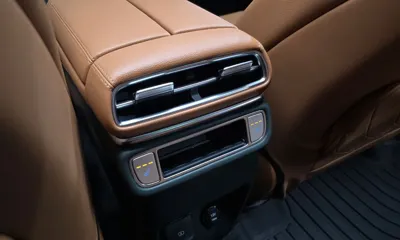 Genesis GV80 2025, 16491 км, за 39254.3 USD - фото 19