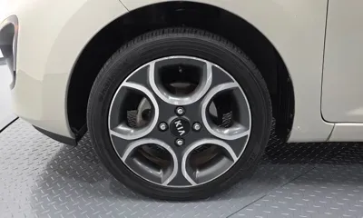Kia Morning 2013, 105136 км, за 3119.1 USD