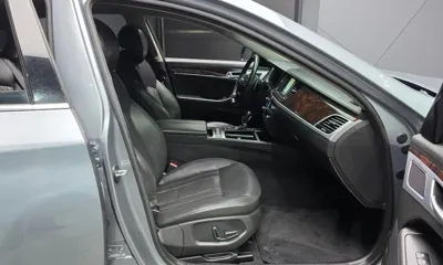Hyundai Genesis 2015, 176382 км, за 5907.84 USD - фото 11