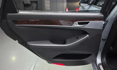 Hyundai Genesis 2015, 176382 км, за 5907.84 USD - фото 25