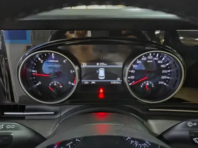 Kia Canival 2023, 53829 км, за 16738.87 USD - фото 8