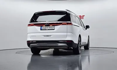 Kia Canival 2023, 31497 км, за 26092.69 USD