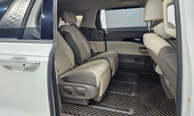 Kia Canival 2023, 31497 км, за 26092.69 USD - фото 12