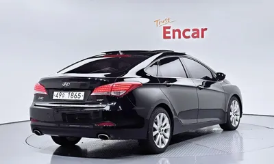Hyundai i40 2012, 163313 км, за 4065.95 USD