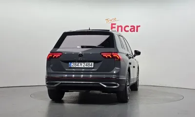 Volkswagen Tiguan 2021, 53109 км, за 19153.1 USD