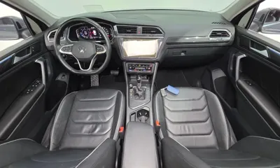 Volkswagen Tiguan 2021, 53109 км, за 19144.36 USD - фото 7