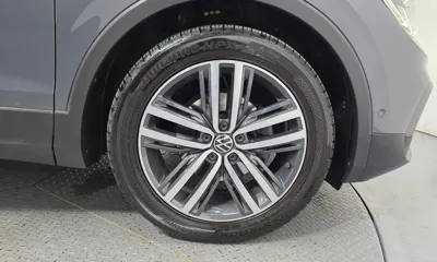 Volkswagen Tiguan 2021, 53109 км, за 19144.36 USD - фото 21
