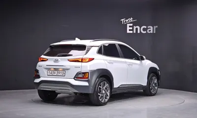 Hyundai Kona 2020, 106067 км, за 10962.32 USD