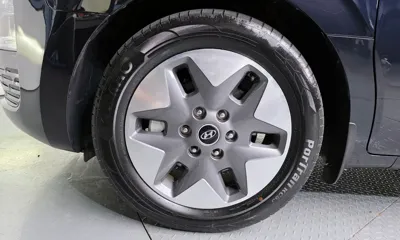 Hyundai Staria 2022, 48806 км, за 17781.61 USD