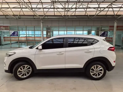 Hyundai Tucson 2018, 77112 км, за 6498.62 USD