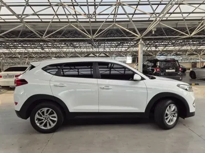 Hyundai Tucson 2018, 77112 км, за 6498.62 USD - фото 9