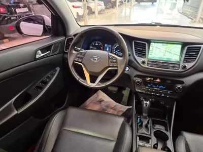 Hyundai Tucson 2018, 77112 км, за 6498.62 USD - фото 12