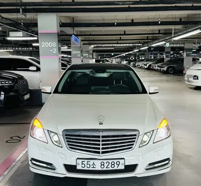 Mercedes-Benz E-Class 2012, 81329 км, за 4944.06 USD