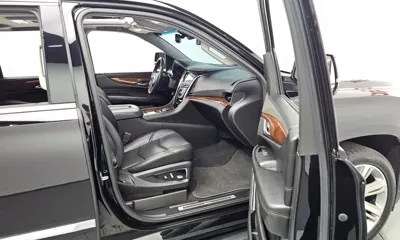 Cadillac Escalade 2018, 110998 км, за 20802.18 USD - фото 26
