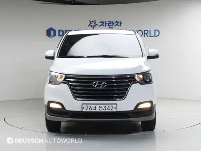 Hyundai Starex 2018, 96510 км, за 13524.9 USD