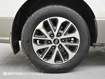 Hyundai Starex 2018, 96510 км, за 13524.9 USD