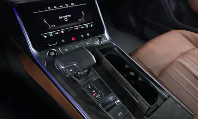 Audi A6 2023, 27933 км, за 25996.22 USD - фото 9