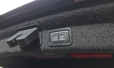 Audi A6 2023, 27933 км, за 25996.22 USD - фото 20