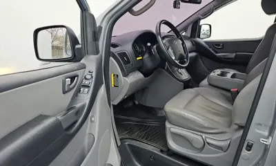Hyundai Starex 2017, 159918 км, за 6475.06 USD - фото 11