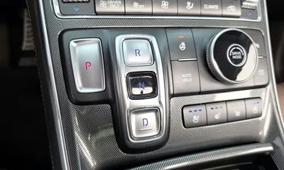 Hyundai Santafe 2023, 65813 км, за 18201.9 USD - фото 9