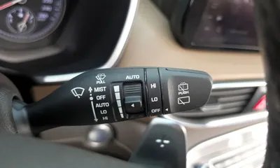 Hyundai Santafe 2023, 65813 км, за 18201.9 USD - фото 20