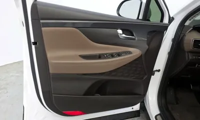Hyundai Santafe 2023, 65813 км, за 18201.9 USD - фото 24