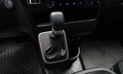 Hyundai Staria 2023, 56458 км, за 16872.97 USD - фото 9