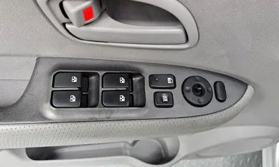 Kia Carens 2008, 182032 км, за 1980.13 USD - фото 17