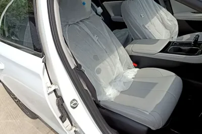 Geely Auto Emgrand 2026, 100 км, за 13236 USD - фото 24
