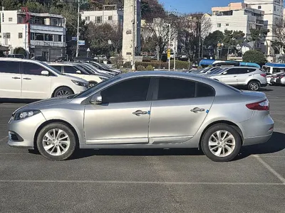 Renault-KoreaSamsung SM3 2015, 44650 км, за 2822.63 USD