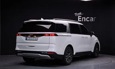 Kia Canival 2022, 77449 км, за 14897.23 USD