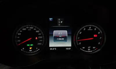 Mercedes-Benz GLC-Class 2019, 118634 км, за 17395.3 USD - фото 8