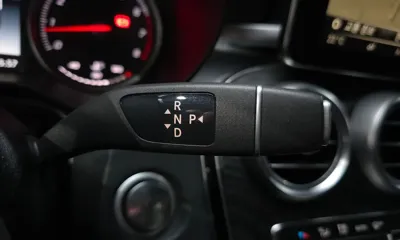 Mercedes-Benz GLC-Class 2019, 118634 км, за 17395.3 USD - фото 9