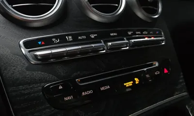 Mercedes-Benz GLC-Class 2019, 118634 км, за 17395.3 USD - фото 18