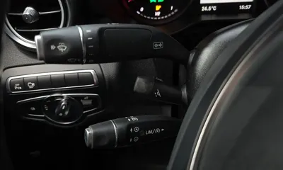 Mercedes-Benz GLC-Class 2019, 118634 км, за 17395.3 USD - фото 28