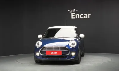 MINI Cooper 2018, 84397 км, за 6049.97 USD
