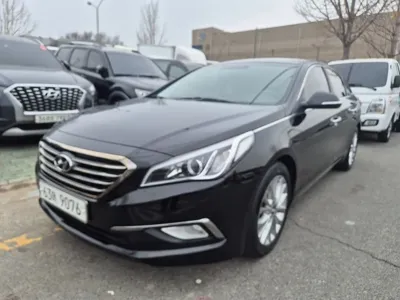 Hyundai Sonata · 2015 год