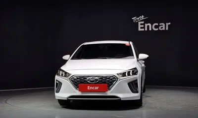 Hyundai Ioniq 2020, 82103 км, за 9584.88 USD