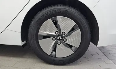 Hyundai Ioniq 2020, 82103 км, за 9518.18 USD - фото 21