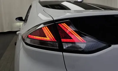 Hyundai Ioniq 2020, 82103 км, за 9518.18 USD - фото 23