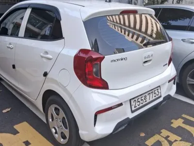 Kia Morning 2022, 49000 км, за 5906.85 USD