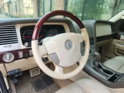 Lincoln Aviator 2004, 242000 км, за 3435.74 USD - фото 6