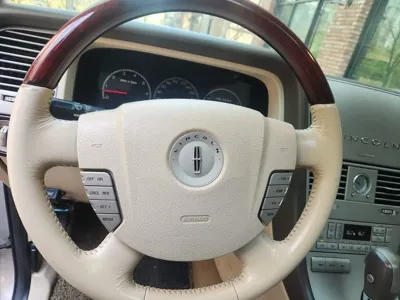 Lincoln Aviator 2004, 242000 км, за 3435.74 USD - фото 16